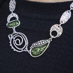 Alternative view of Colier Zamac Co190verde