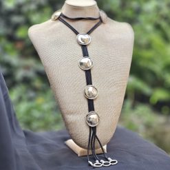 Alternative view of Colier Zamac Co267